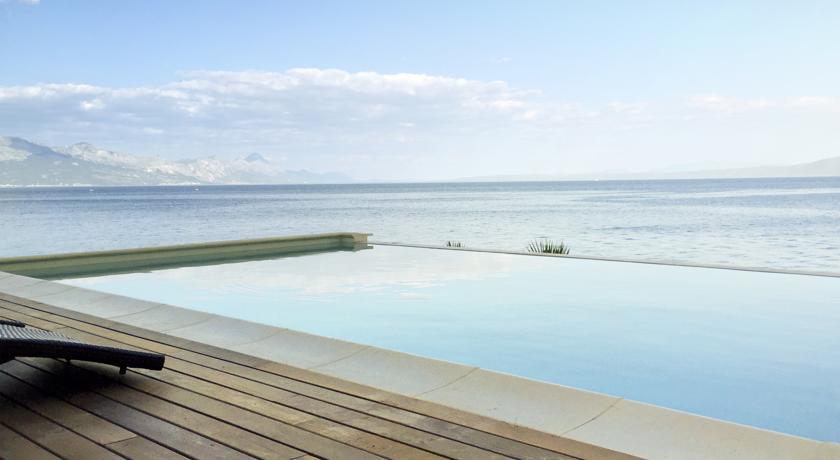 Villa Luna سومارتين الغرفة الصورة